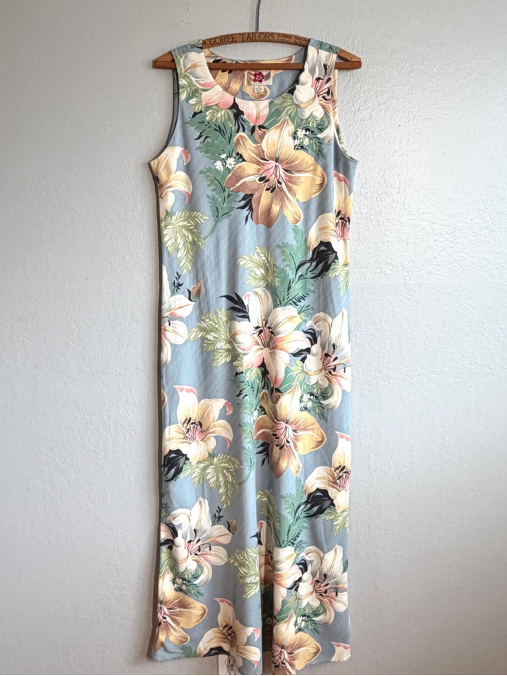 Hilo Hattie Hawaii Floral Silk Dress Resort outfit Vacation Sz M